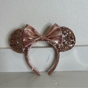 Disney Parks Minnie Mouse Ears Headband Sequin Rose Gold Metallic Bow OS